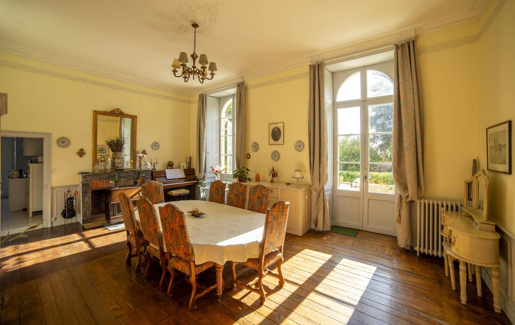 Chambre D'Hotes La Maison De Maitre Hotel Fontenay-le-Comte Room photo