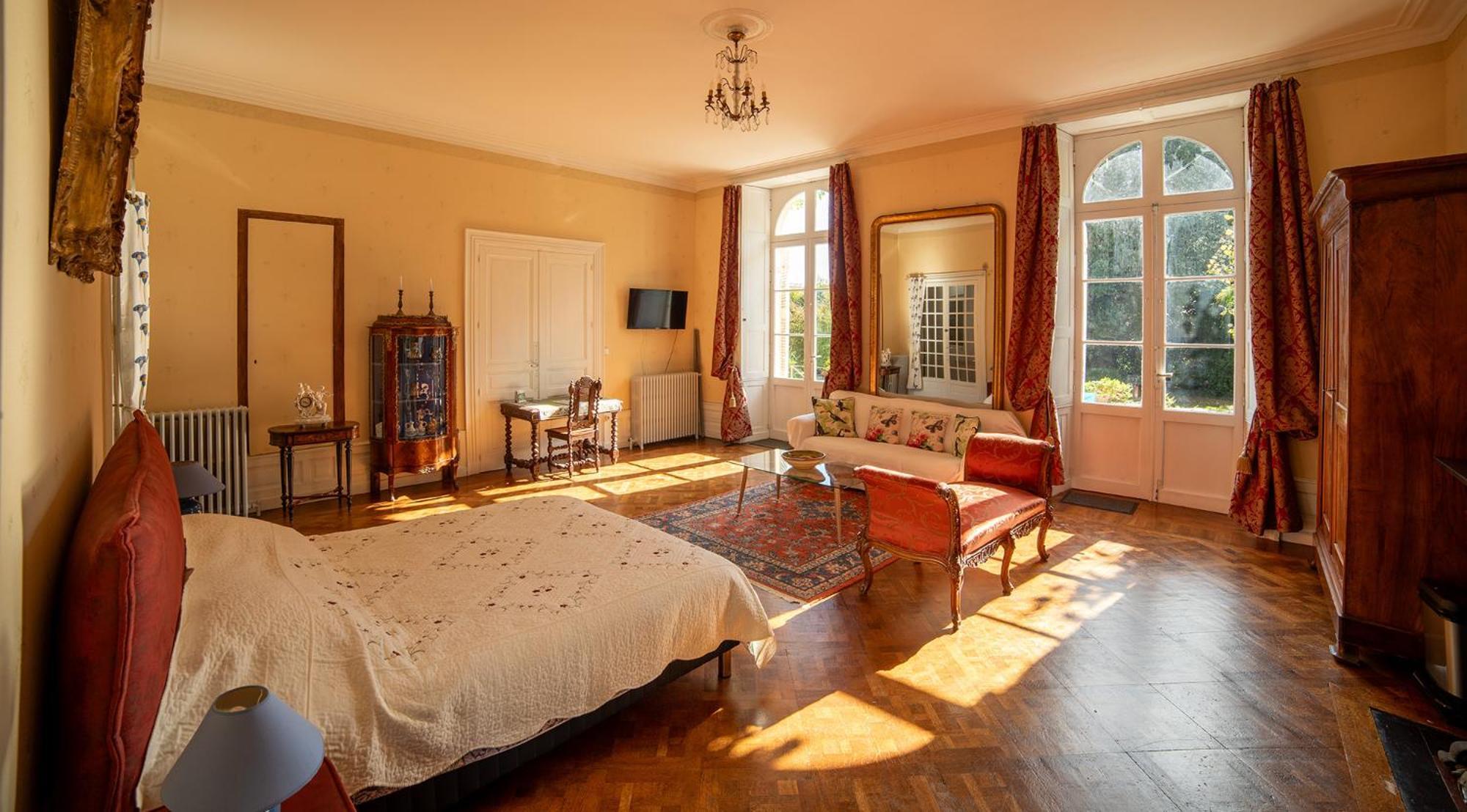 Chambre D'Hotes La Maison De Maitre Hotel Fontenay-le-Comte Room photo