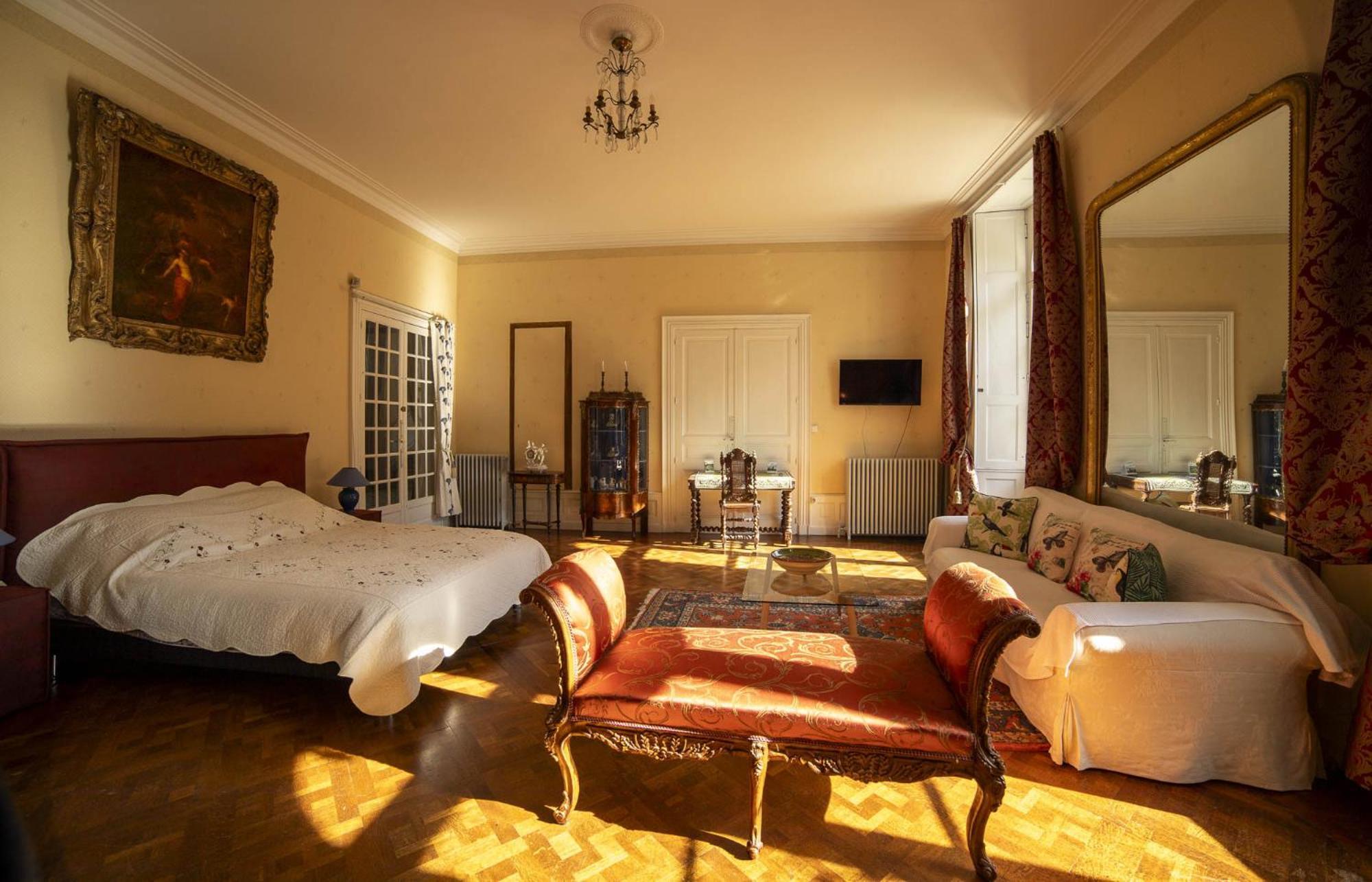 Chambre D'Hotes La Maison De Maitre Hotel Fontenay-le-Comte Room photo